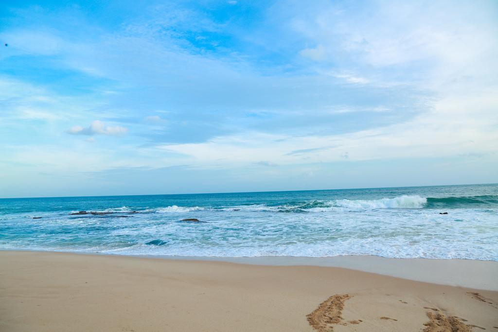 Sunray Beach House Tangalle Esterno foto
