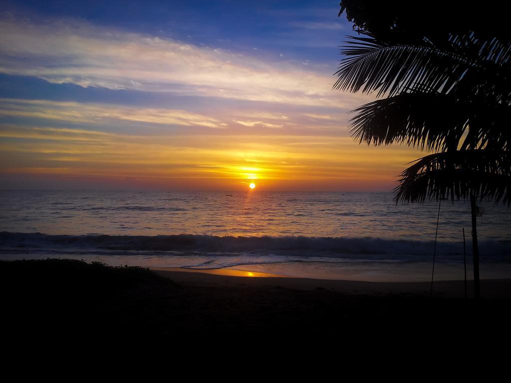 Sunray Beach House Tangalle Esterno foto